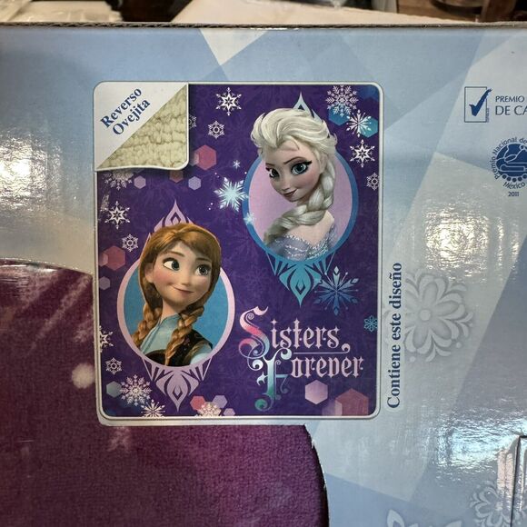 Disney Frozen Blanket/Throw 40 X 50” - Picture 1 of 5